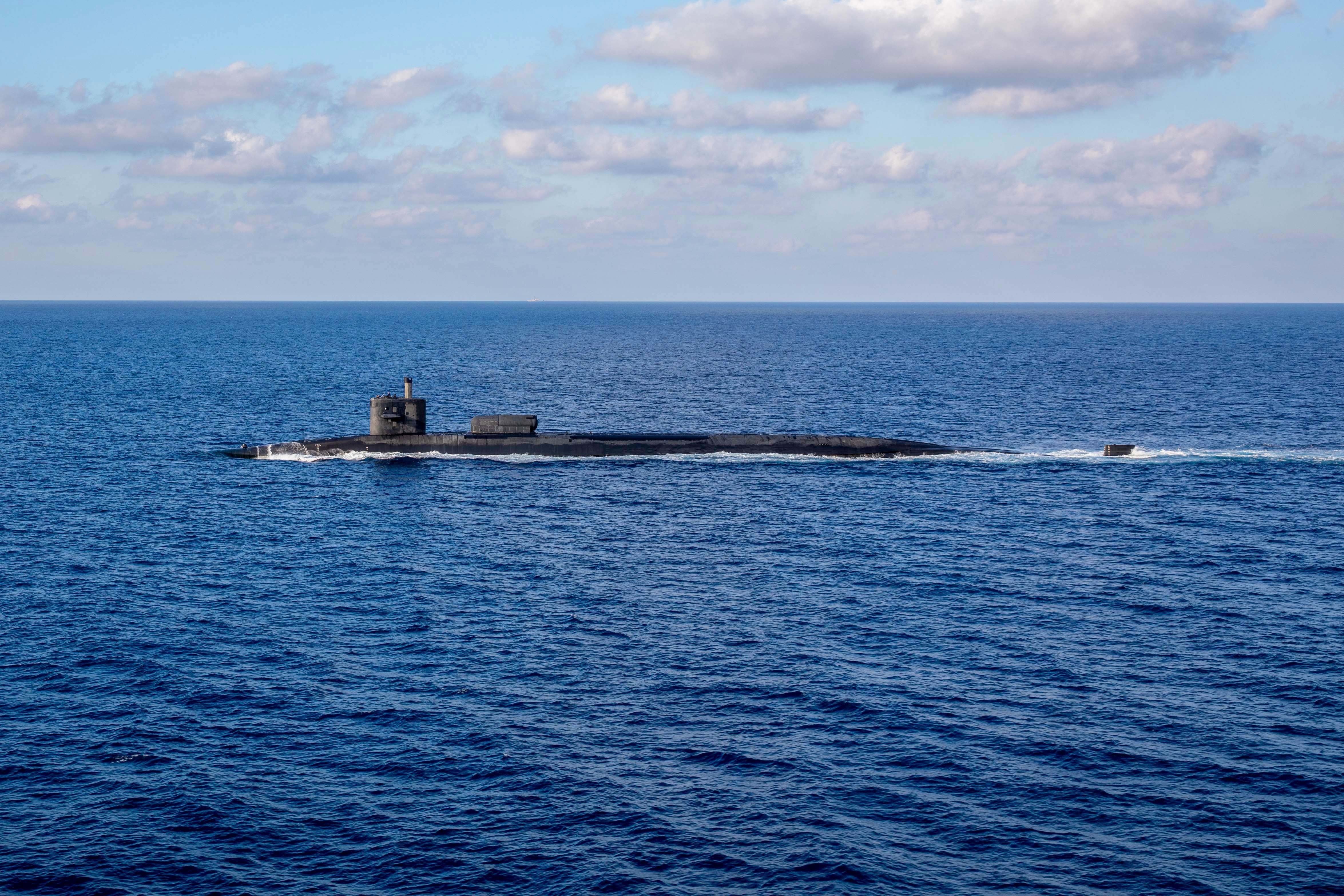 Den amerikanske ubåten USS Florida til sjøs.